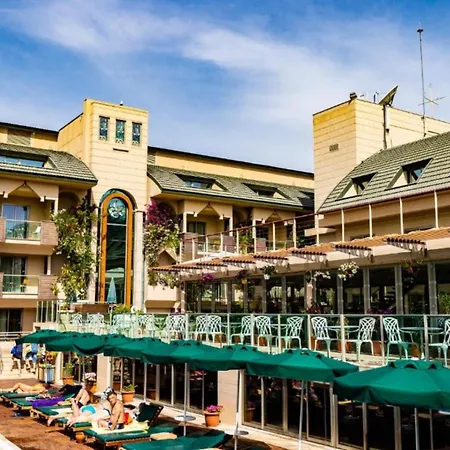 Ambassador & Hotel