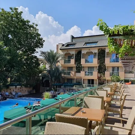 Hotel Ambassador & 4*